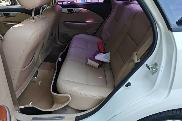 Used Buick Excelle 2013 1.5L Automatic Luxury Model Left Rear Seat