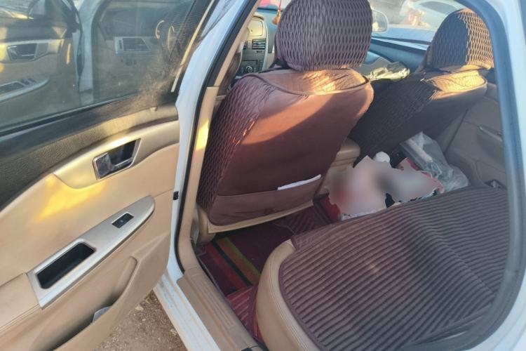 Used Buick Excelle 2013 1.5L Manual Classic Model Left Rear Seat