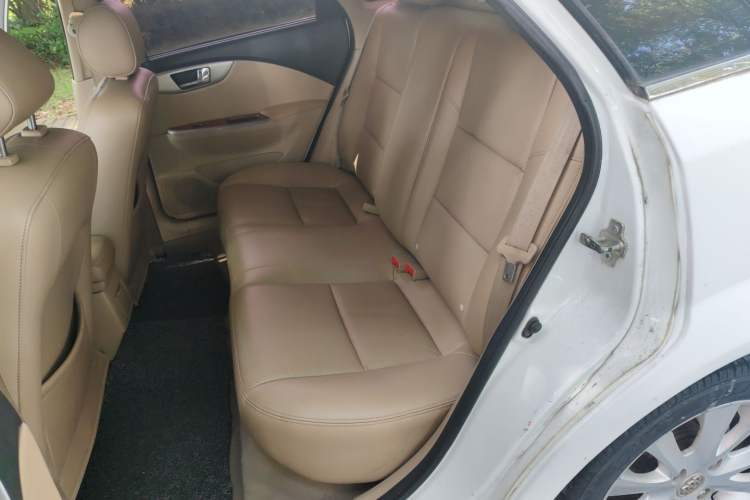 Used Buick Excelle 2013 1.5L Automatic Luxury Model Left Rear Seat