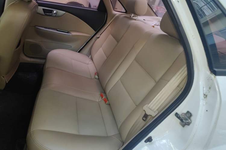 Used Buick Excelle 2013 1.5L Automatic Classic Model Left Rear Seat
