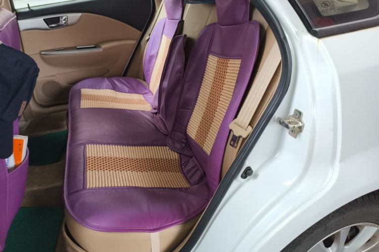 Used Buick Excelle 2013 1.5L Automatic Classic Model Left Rear Seat