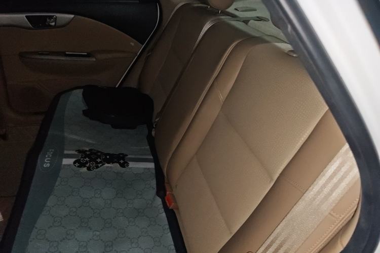 Used Buick Excelle 2013 1.5L Automatic Classic Model Left Rear Seat