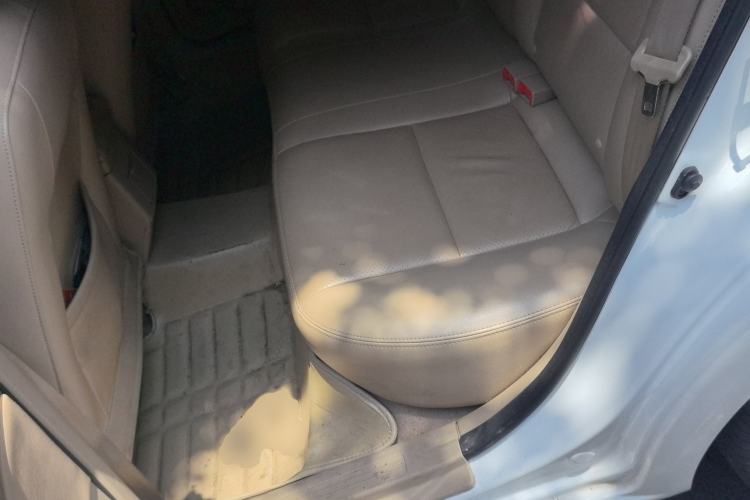 Used Buick Excelle 2013 1.5L Manual Luxury Model Left Rear Seat