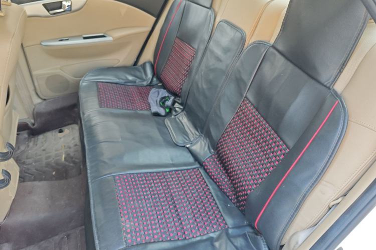Used Buick Excelle 2013 1.5L Manual Classic Model Left Rear Seat