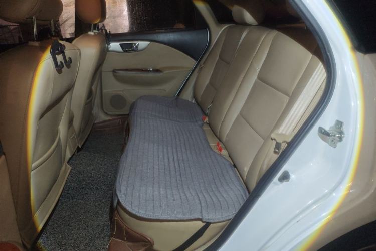 Used Buick Excelle 2013 1.5L Manual Luxury Model Left Rear Seat