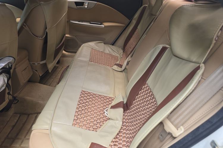 Used Buick Excelle 2013 1.5L Manual Classic Model Left Rear Seat