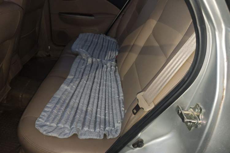 Used Buick Excelle 2013 1.5L Automatic Luxury Model Left Rear Seat