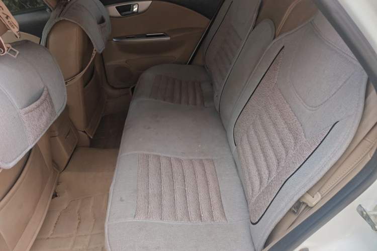 Used Buick Excelle 2013 1.5L Automatic Classic Model Left Rear Seat