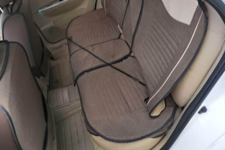 Used Buick Excelle 2013 1.5L Manual Classic Model Left Rear Seat