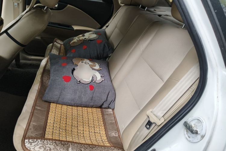Used Buick Excelle 2013 1.5L Automatic Classic Model Left Rear Seat