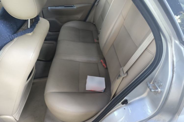 Used Buick Excelle 2013 1.5L Automatic Classic Model Left Rear Seat