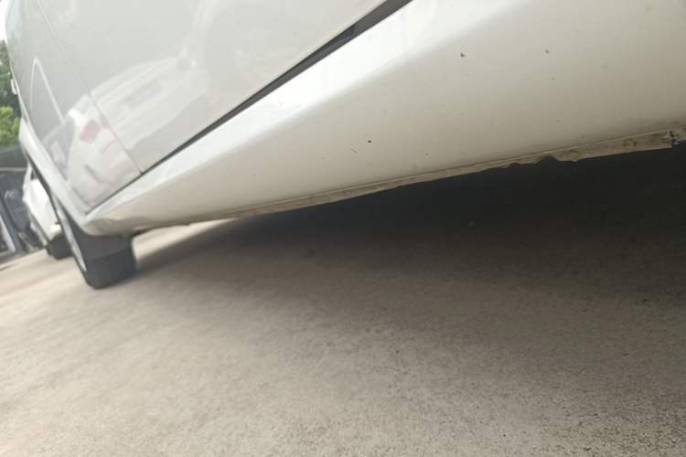 Used Buick Excelle 2013 1.5L Automatic Classic Model Left Side Sill