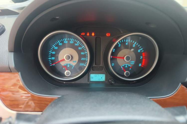 Used Buick Excelle 2013 1.5L Automatic Luxury Model Odometer Close Up