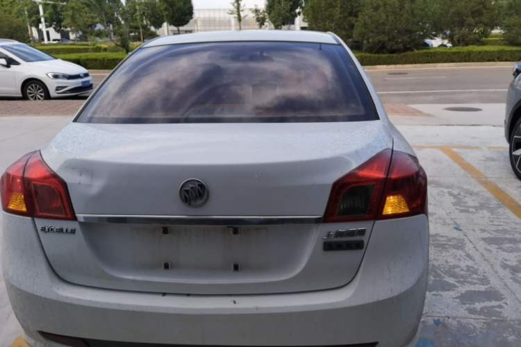 Used Buick Excelle 2013 1.5L Manual Classic Model Rear