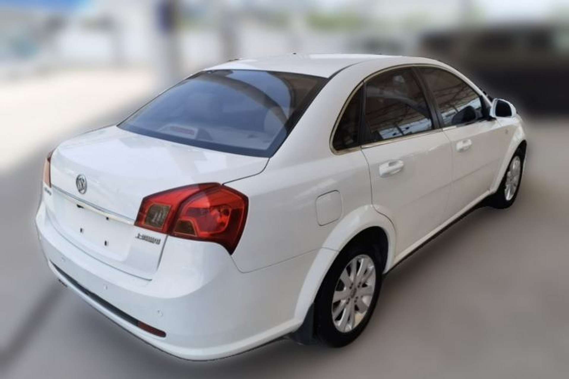 Used Buick Excelle 2013 1.5L Automatic Luxury Model Rear Right 45 Deg