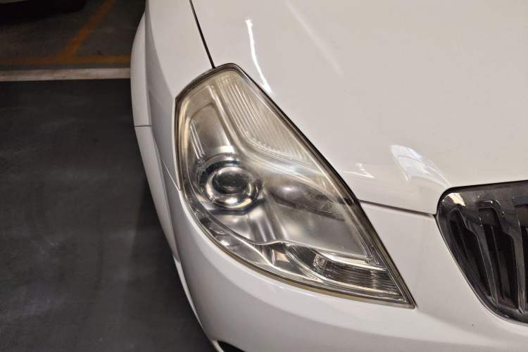 Used Buick Excelle 2013 1.5L Manual Classic Model Right Front Headlight