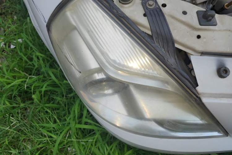 Used Buick Excelle 2013 1.5L Automatic Classic Model Right Front Headlight