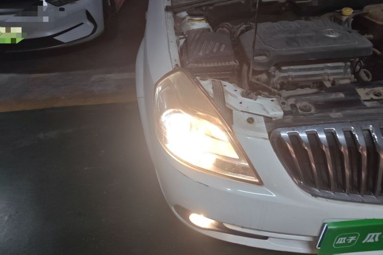 Used Buick Excelle 2013 1.5L Manual Classic Model Right Front Headlight