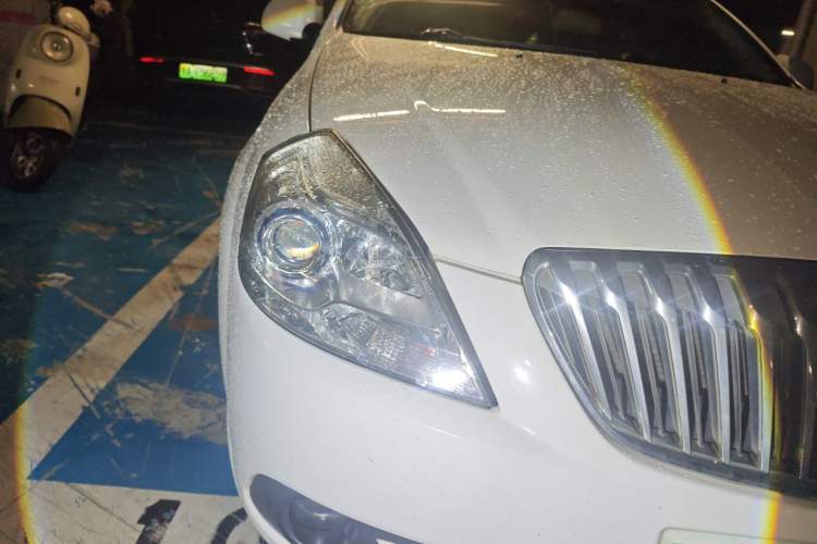 Used Buick Excelle 2013 1.5L Manual Luxury Model Right Front Headlight