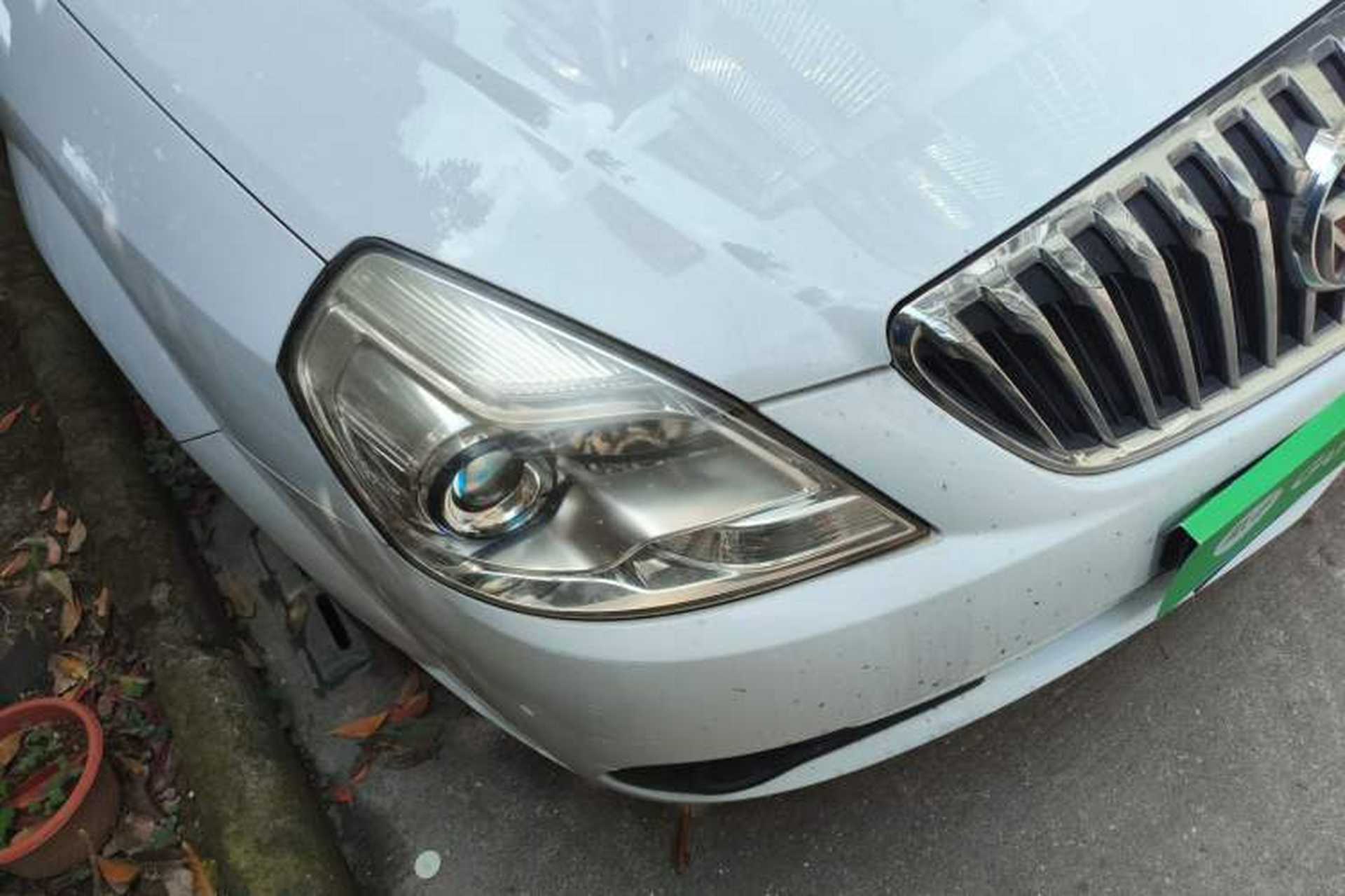 Used Buick Excelle 2013 1.5L Manual Luxury Model Right Front Headlight