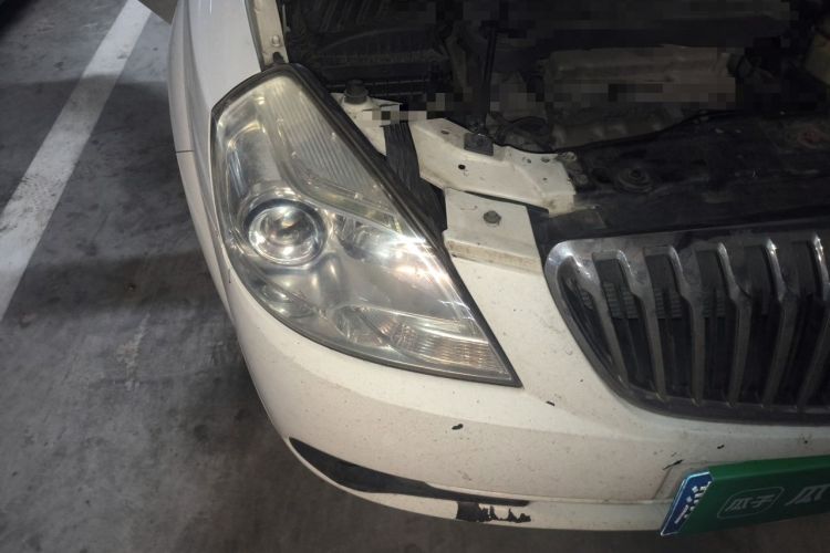 Used Buick Excelle 2013 1.5L Automatic Classic Model Right Front Headlight