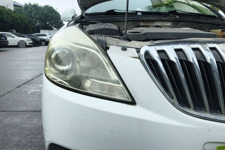 Used Buick Excelle 2013 1.5L Manual Classic Model Right Front Headlight