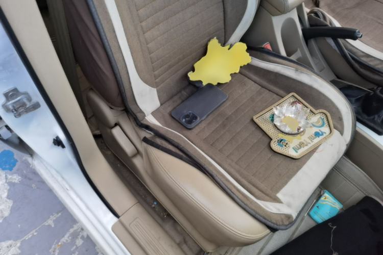 Used Buick Excelle 2013 1.5L Manual Classic Model Right Front Seat