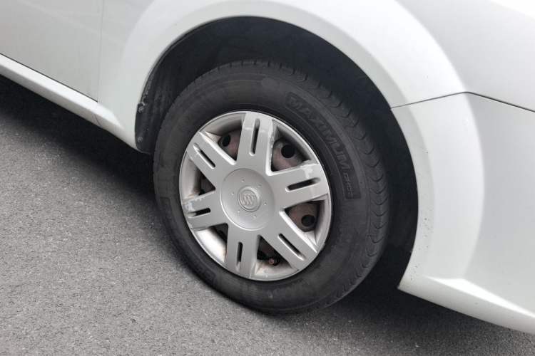 Used Buick Excelle 2013 1.5L Manual Classic Model Right Front Wheel Hub