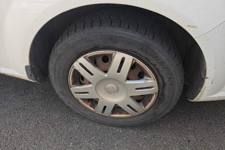 Used Buick Excelle 2013 1.5L Manual Classic Model Right Front Wheel Hub