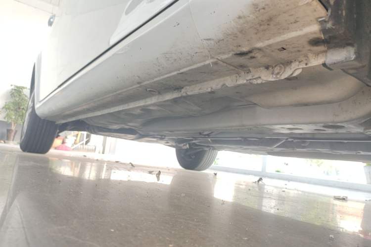 Used Buick Excelle 2013 1.5L Automatic Classic Model Right Side Sill