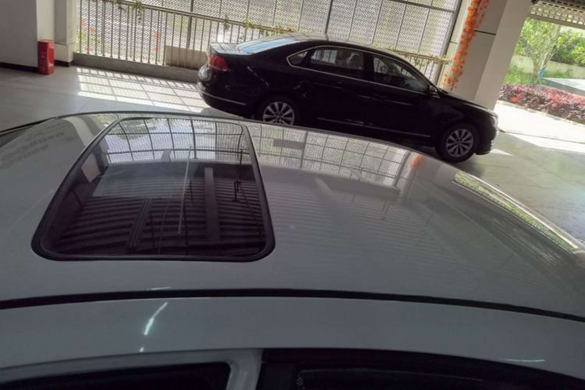 Used Buick Excelle 2013 1.5L Automatic Luxury Model Roof