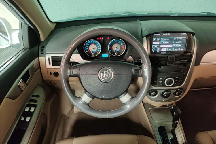 Used Buick Excelle 2013 1.5L Automatic Classic Model Steering Wheel