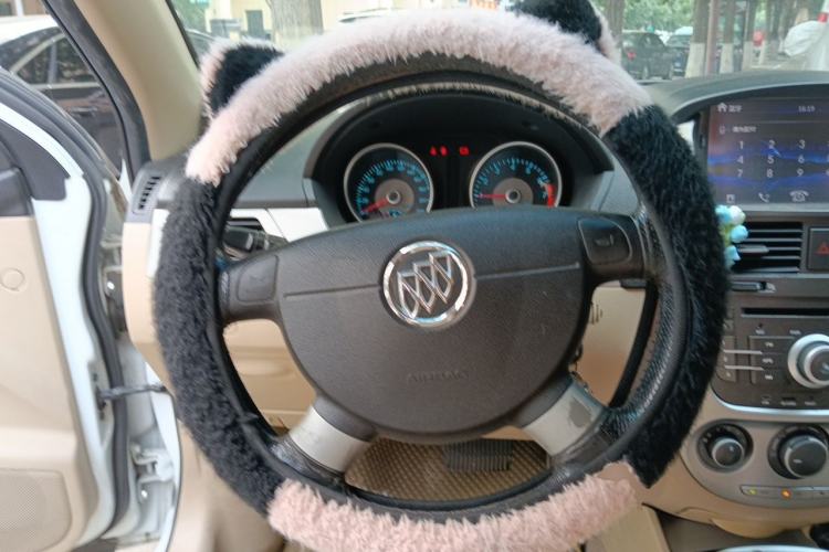Used Buick Excelle 2013 1.5L Automatic Classic Model Steering Wheel