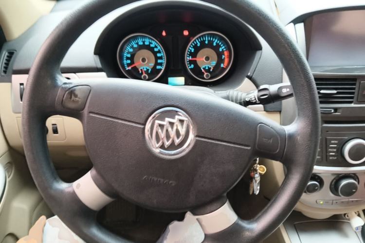Used Buick Excelle 2013 1.5L Automatic Classic Model Steering Wheel