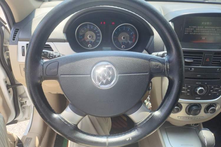 Used Buick Excelle 2013 1.5L Automatic Classic Model Steering Wheel