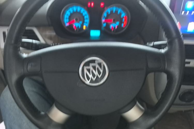 Used Buick Excelle 2013 1.5L Manual Luxury Model Steering Wheel