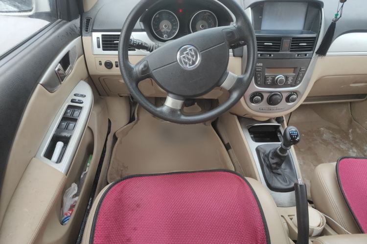 Used Buick Excelle 2013 1.5L Manual Classic Model Steering Wheel