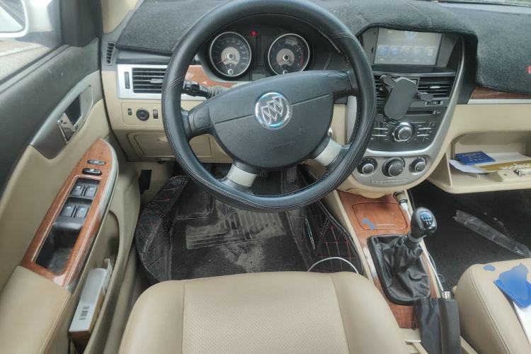 Used Buick Excelle 2013 1.5L Manual Luxury Model Steering Wheel