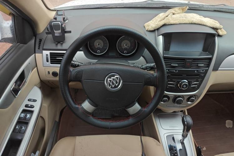 Used Buick Excelle 2013 1.5L Automatic Classic Model Steering Wheel