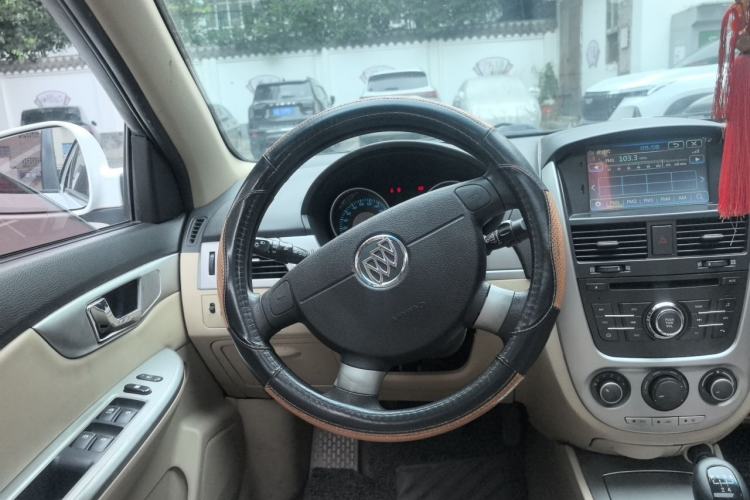 Used Buick Excelle 2013 1.5L Manual Classic Model Steering Wheel