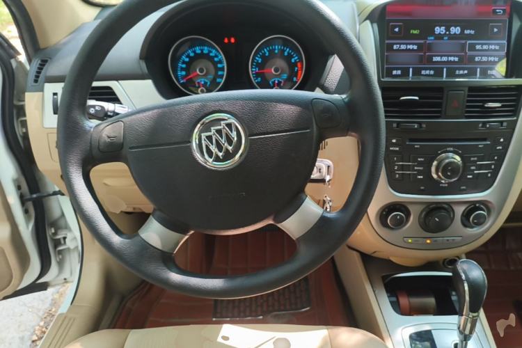 Used Buick Excelle 2013 1.5L Automatic Classic Model Steering Wheel