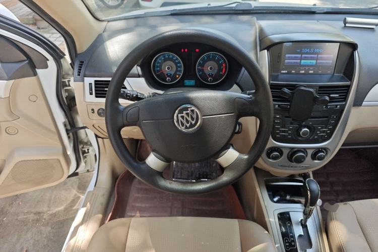 Used Buick Excelle 2013 1.5L Automatic Classic Model Steering Wheel