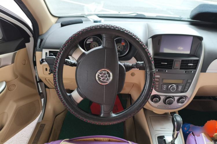 Used Buick Excelle 2013 1.5L Automatic Classic Model Steering Wheel