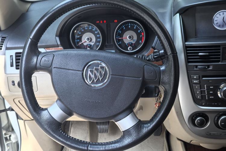 Used Buick Excelle 2013 1.5L Manual Luxury Model Steering Wheel