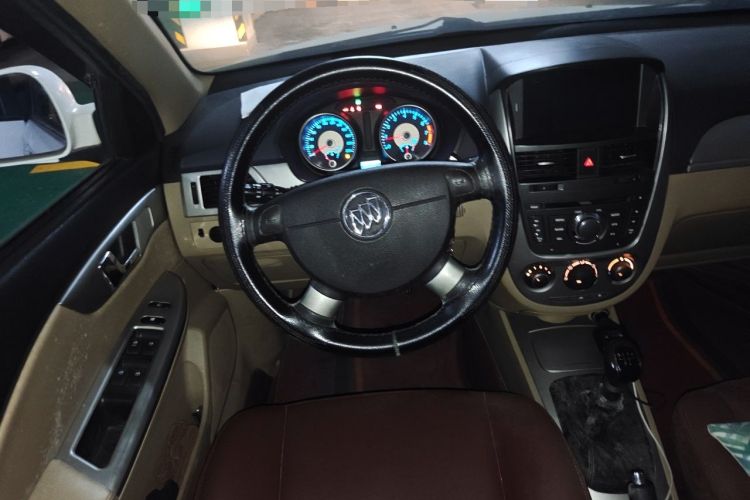 Used Buick Excelle 2013 1.5L Manual Classic Model Steering Wheel