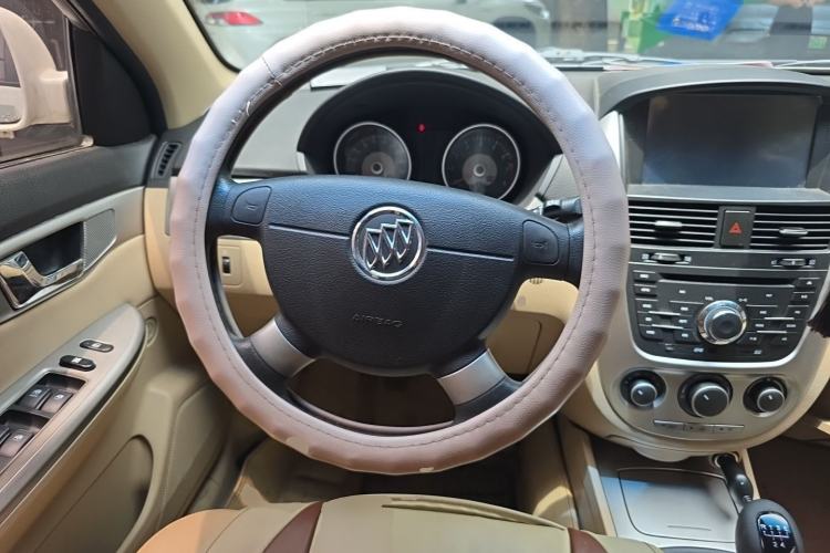 Used Buick Excelle 2013 1.5L Manual Classic Model Steering Wheel