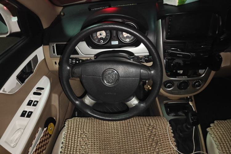 Used Buick Excelle 2013 1.5L Manual Classic Model Steering Wheel