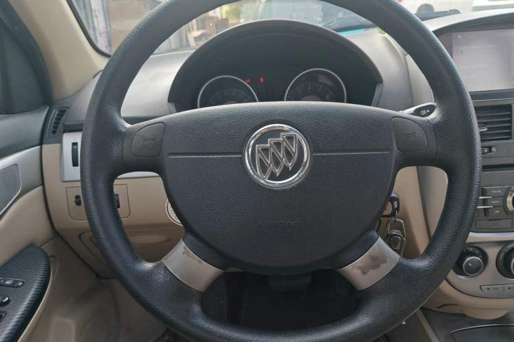 Used Buick Excelle 2013 1.5L Automatic Classic Model Steering Wheel