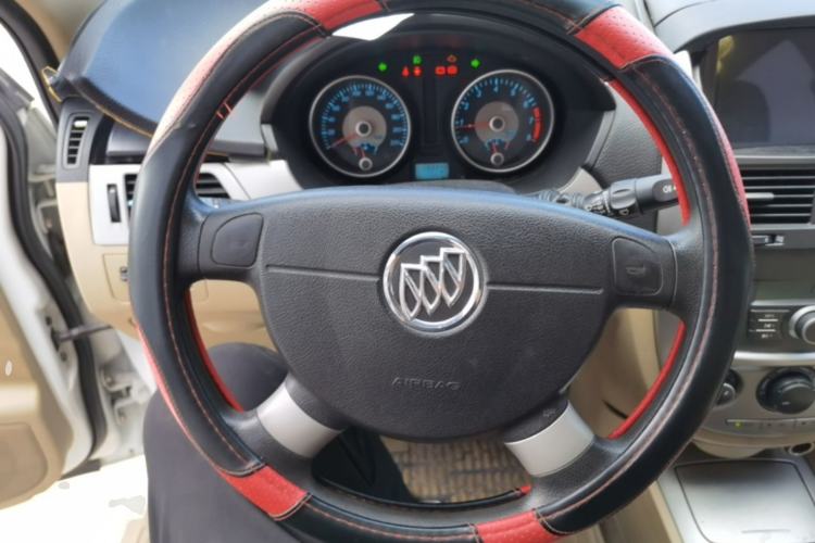 Used Buick Excelle 2013 1.5L Manual Classic Model Steering Wheel