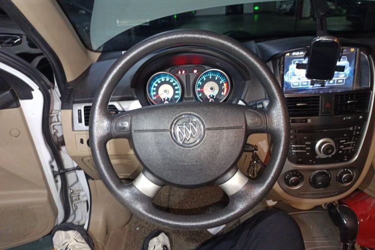 Used Buick Excelle 2013 1.5L Automatic Classic Model Steering Wheel